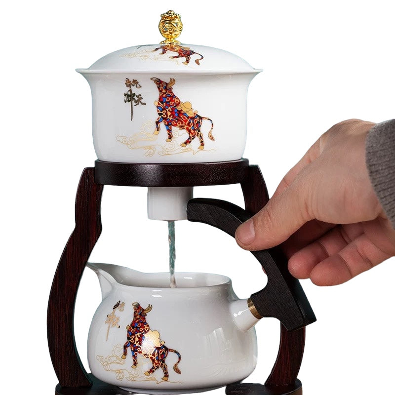 TEATOKK Red Bull Porcelain Magnet Teapot